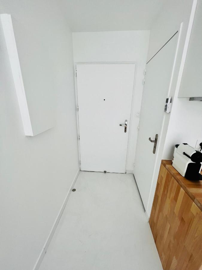 Appart. Avec Grande Terrasse Vue Ocean Apartamento Saint-Gilles-les Bains Exterior foto